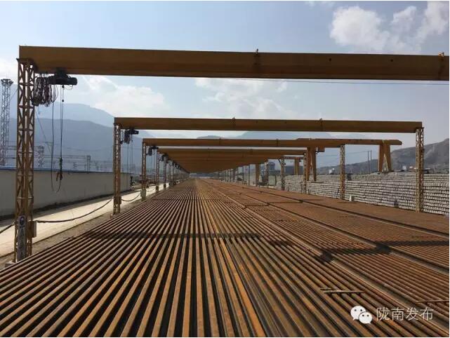 蘭渝鐵路最新進展！除胡麻嶺隧道外已全線鋪通